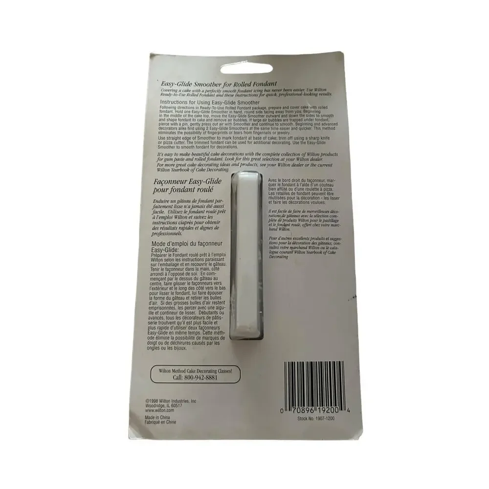 Wilton Easy Glide Cake Decorating Fondant Smoother